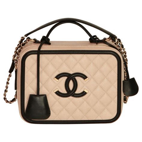 chanel vanity case nude|Vanity Chanel Bags .